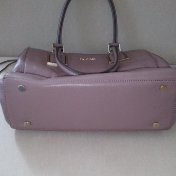 Calvin Klein leather rose/mauve bag - Picture 4 of 11